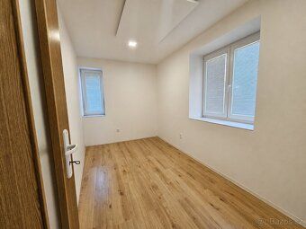 Pronájem menšího bytu 3+kk, 47 m², novostavba, parkování ve 