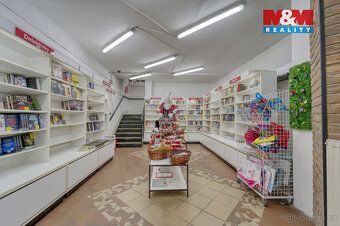 Pronájem obchodních prostor o celkové výměře 304 m² (95,11 m