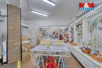 Pronájem obchodních prostor o celkové výměře 304 m² (95,11 m