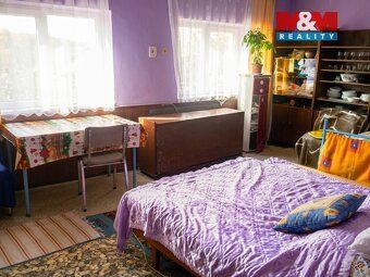Exkluzivně nabízíme k prodeji dům o celkové ploše 450 m², s 
