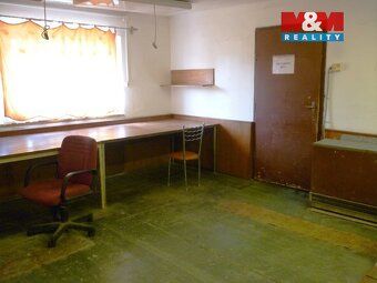Exkluzivně nabízíme k prodeji dům o celkové ploše 450 m², s 