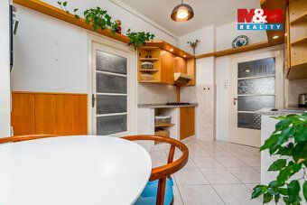 Nabízíme ke koupi útulný byt 1+1 s prostornou terasou v samo