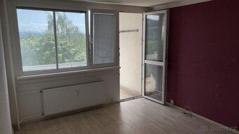 Prodám byt v ulici Slavíčkova v Sokolově, výměra 84m2, v 5.p
