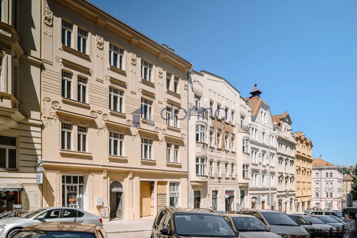 Nabízíme k pronájmu obchodní prostor o celkové výměře 47,1m²