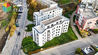 Nabízím k pronájmu moderní byt 2+kk o výměře 68 m² v novosta