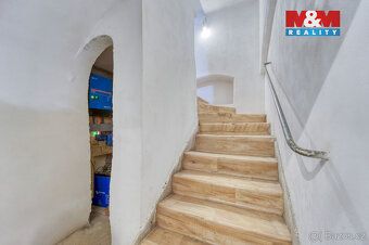K pronájmu nabízíme unikátní objekt v Králův Dvůr (ul. Plzeň