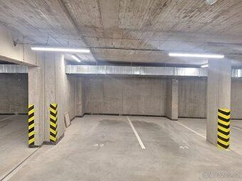 Nabízím k pronájmu dvojgarážového stání o celkové ploše 25m2