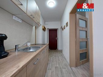 Nabízíme pronájem vybaveného bytu o dispozici 2+1, který se 