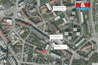 Nabízíme k pronájmu prostorný byt dispozice 3+1, který se na