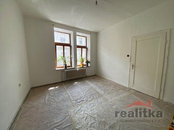 Nabízíme pronájem pěkného bytu 67 m2, 2+1, včetně 1x parkova