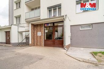 Nabízíme k prodeji prostorný byt 2+1 o výměře 62 m² s lodžií