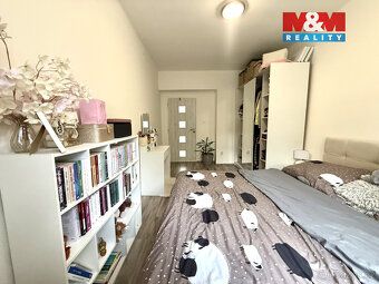 Nabízím k pronájmu prostorný byt 2+1 o výměře 58 m² v centru