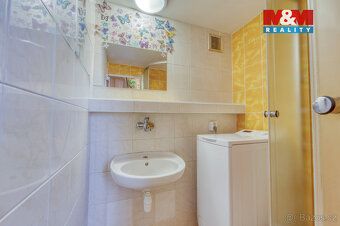 Nabízíme k prodeji velmi krásný a útulný byt o výměře 63 m²,