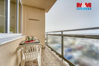 Nabízíme k prodeji velmi krásný a útulný byt o výměře 63 m²,
