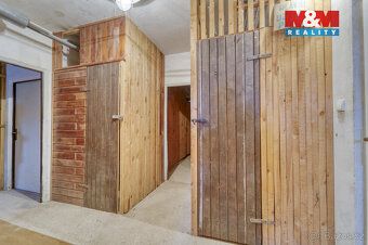 Nabízíme k prodeji velmi krásný a útulný byt o výměře 63 m²,