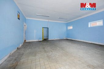 Nabízíme k prodeji rodinný dům v obci Brnířov, situovaný v k