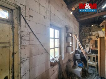 Prodej samostatně stojícího rodinného domu o užitné ploše 89