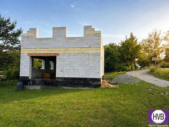 Prodej rozestavěného rodinného domu 4+kk, 139 m² na pozemku 