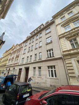 Ev.č. N09366 Byt je k dispozici od 1.7.2026.
Nabízíme Vám kr