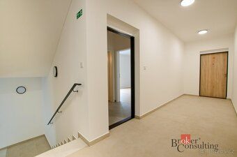 Pronájem, byty/1+kk, 26.46 m2, Železná 3068/18, Jižní Předmě