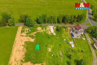 Prodej pozemku k bydlení o výměře 1 165 m² v klidné části ob