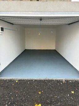 Prodám garáž cca 20m2 v Prostějově za Mechanikou. Má novou s