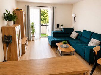 Pronájem kompletně vybaveného bytu 3+kk, 69 m², balkon, park