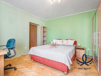 Ev.č. 00161 Hledáte klidné bydlení v dosahu města, ale nechc