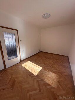 🏡 Rodinný dům / chalupa v srdci Moravského krasu – Ostrov u 