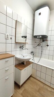 Dovoluji si Vám nabídnout pronájem bytu 3+1, 68 m², ul. U Ja