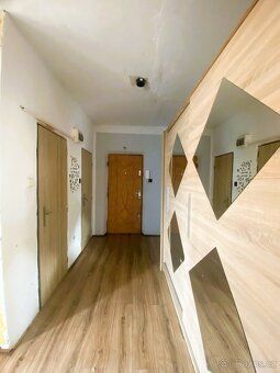 Nabízím pronájem bytu 2+1 s balkonem . V Bílině v ulici M. Š