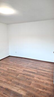 Prodej bytu 3+1 po kompletní rekonstrukci, 65 m², Děčín – Po