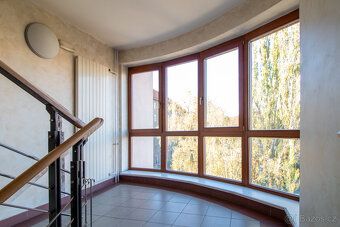 Na pronájem byt o dispozici 2+kk o podlahové ploše 60 m² s l