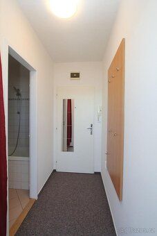 Dobrý den, hledáte útulný byt s dobrou dostupností služeb v 