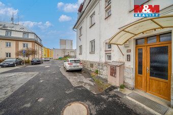 Nabízíme k prodeji zrekonstruovaný byt 2+1 o ploše 53 m² v o