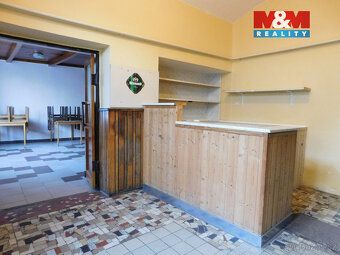 Nabízíme k dlouhodobému pronájmu prostory bývalé restaurace 