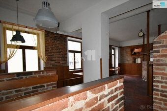 Bližší informace k ceně pronájmu u makléře., V centru města 