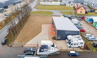 Popis objektu
Hala o zastavěné ploše 230 m² je dispozičně ro