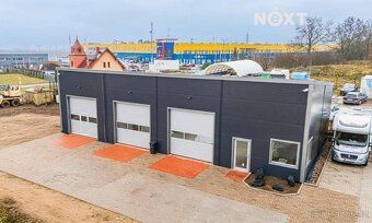 Popis objektu
Hala o zastavěné ploše 230 m² je dispozičně ro