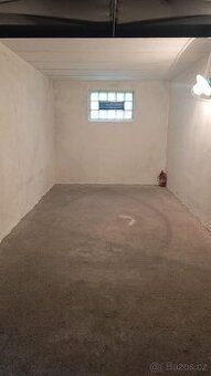 Pronájem větší garáže 3,7×6 m v Plzni, ulice Edvarda Beneše,