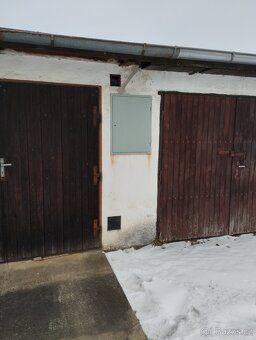 Prodám garáž v Chodově u K.Varů, Horní ul.( směr Chranišov).