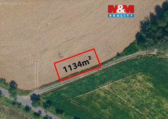 Prodám pozemek 1 134m voda v blízkosti pozemku. Bartošovice,
