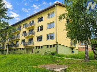podkrovní byt 30m2, akumulační topení, částečně zateplené. m