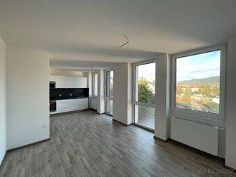 podkrovní byt 30m2, akumulační topení, částečně zateplené. m