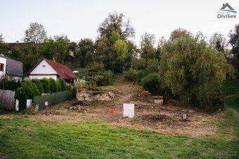 Nabízíme k prodeji stavební pozemek o výměře 565 m2 v Doudle