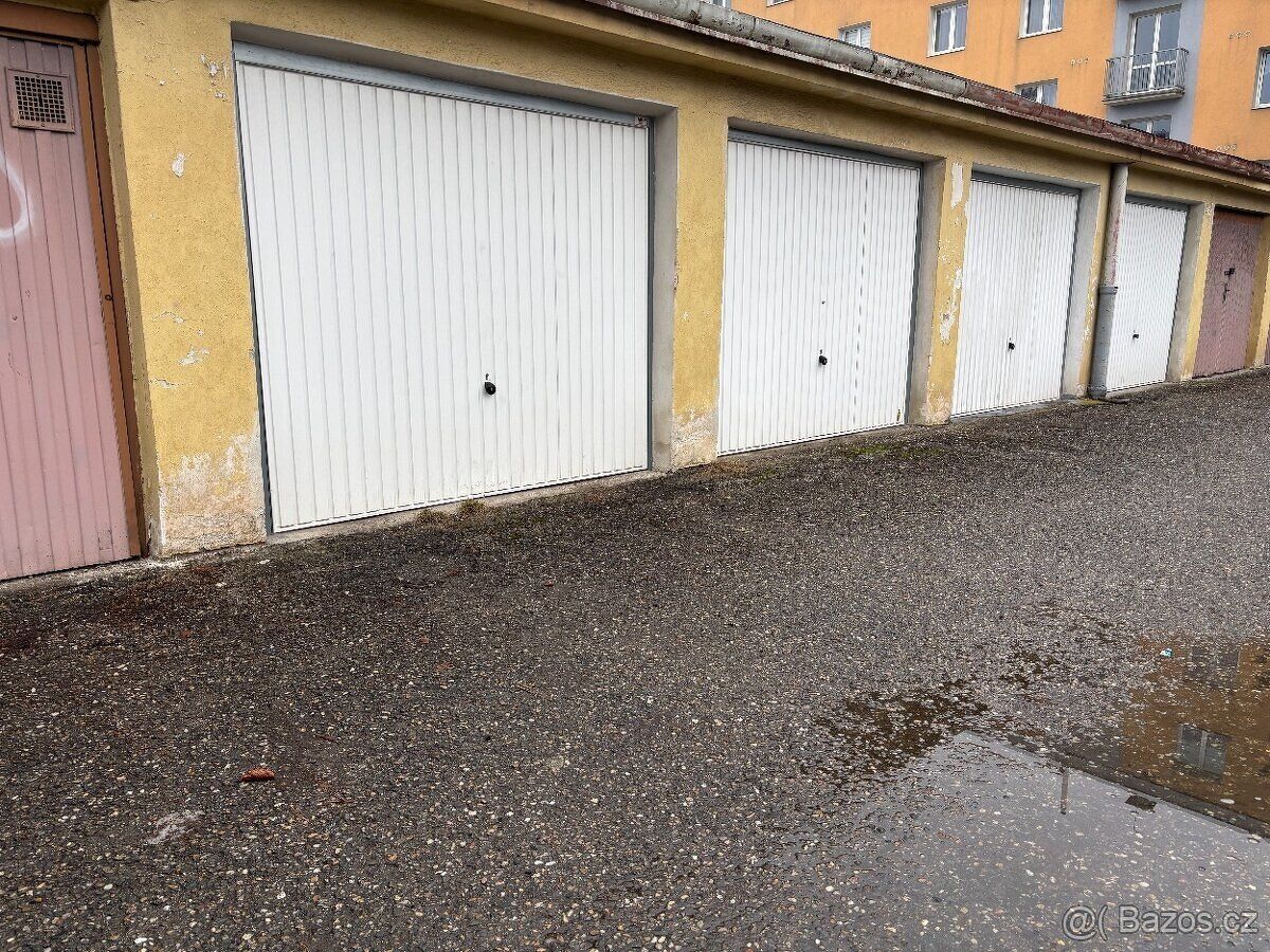 Prodám družstevní garáž v širším centru Olomouce na ulici Ja