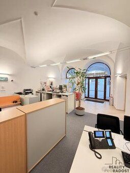 Nabízíme pronájem samostatné kanceláře o velikosti 27,55 m2 