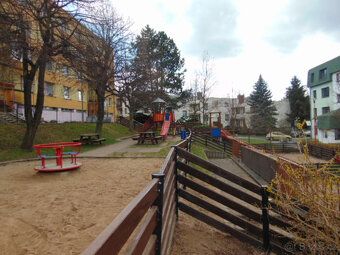 Příjemný byt 3+kk o podlahové ploše 67,4m2, který Vám nabízí