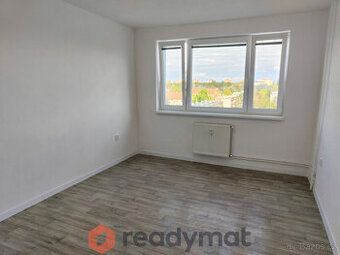 Pronajmu byt 1+1 v centru města Hodonín. Parkovani zdarma u 
