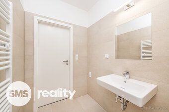 Nabízím k pronájmu zcela nový, dosud neobydlený byt 2+kk (40